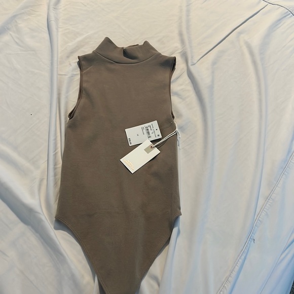 Good American bodysuit - Picture 1 of 3